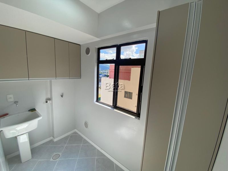 Apto para alugar no bairro VILA NOVA