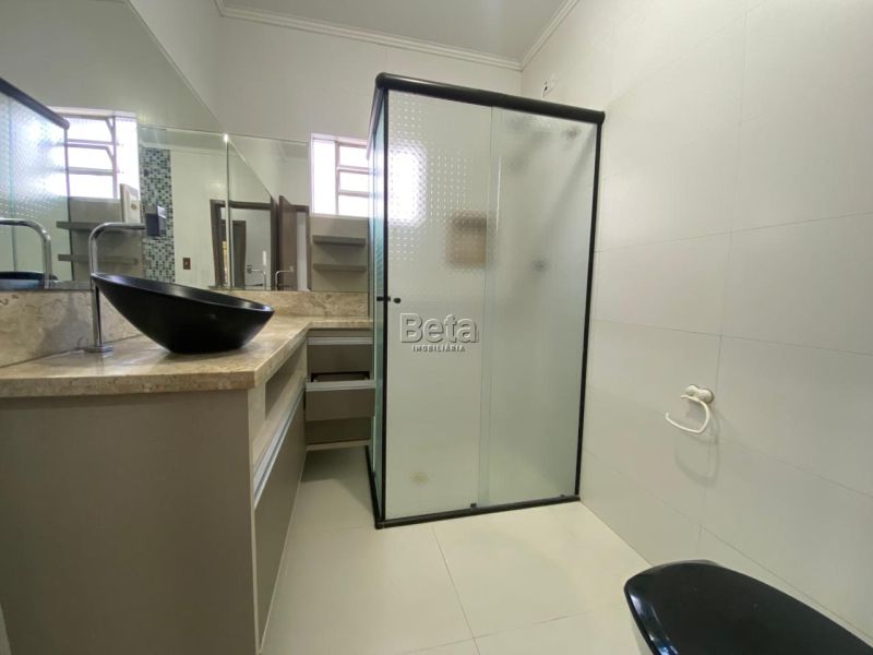 Casa para alugar no bairro RAU