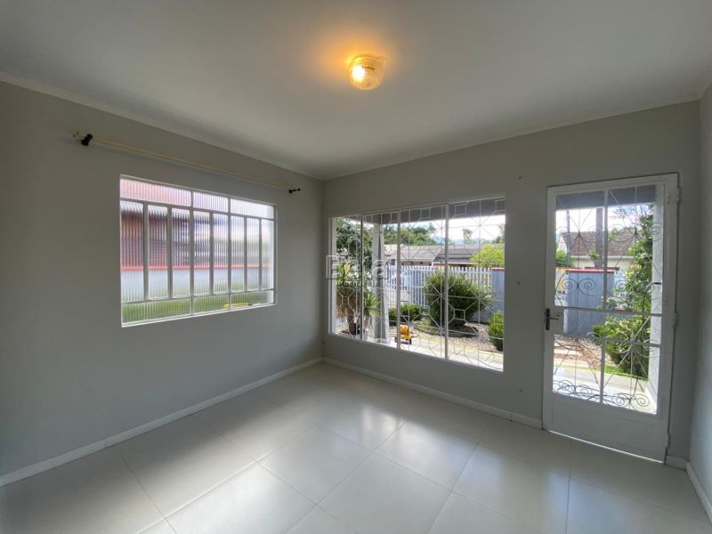 Casa para alugar no bairro RAU