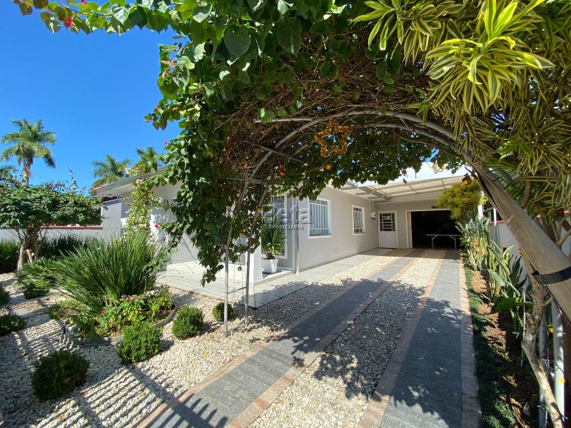 Casa para alugar no bairro RAU