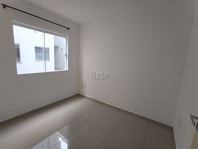 Apto para alugar no bairro ILHA DA FIGUEIRA