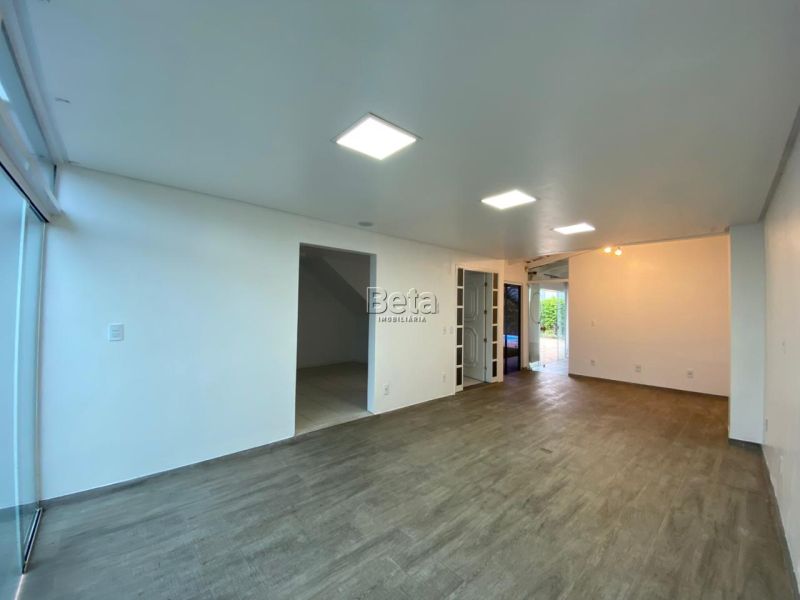 Casa para alugar no bairro VILA LENZI