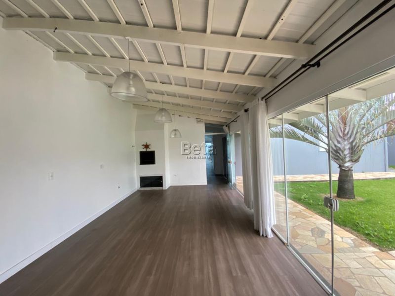 Casa para alugar no bairro VILA LENZI