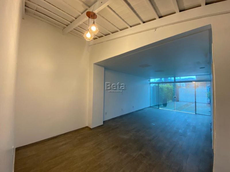 Casa para alugar no bairro VILA LENZI