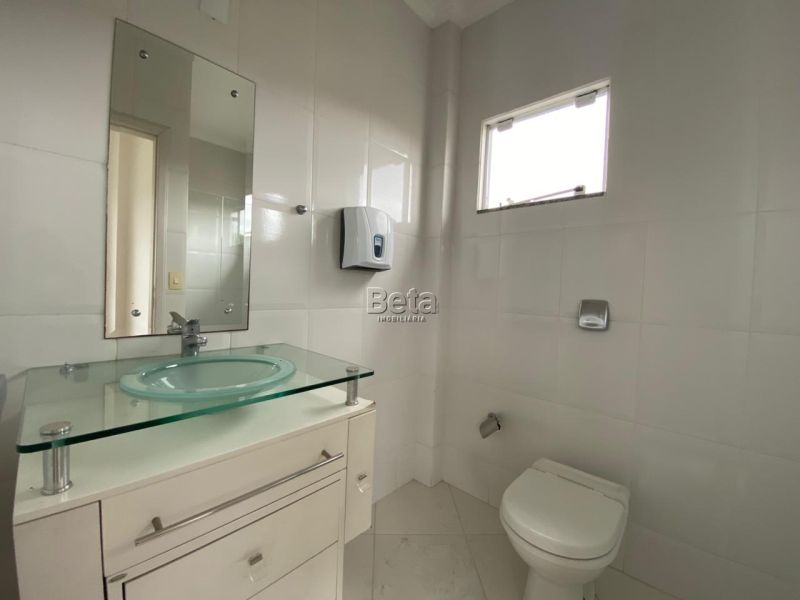 Casa para alugar no bairro VILA LENZI