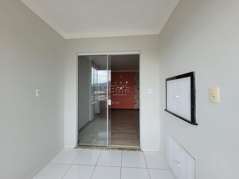 Apto 3 quartos  no bairro Nova Brasilia em Jaragua Do Sul