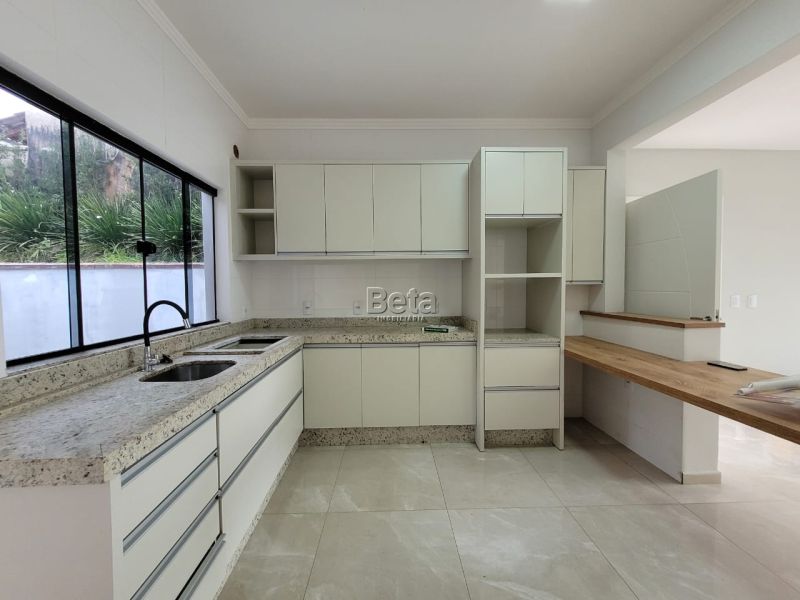 Casa 3 quartos  no bairro Barra Do Rio Molha em Jaragua Do Sul