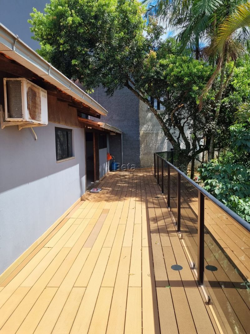 Casa 4 quartos  no bairro Vila Lenzi em Jaragua Do Sul