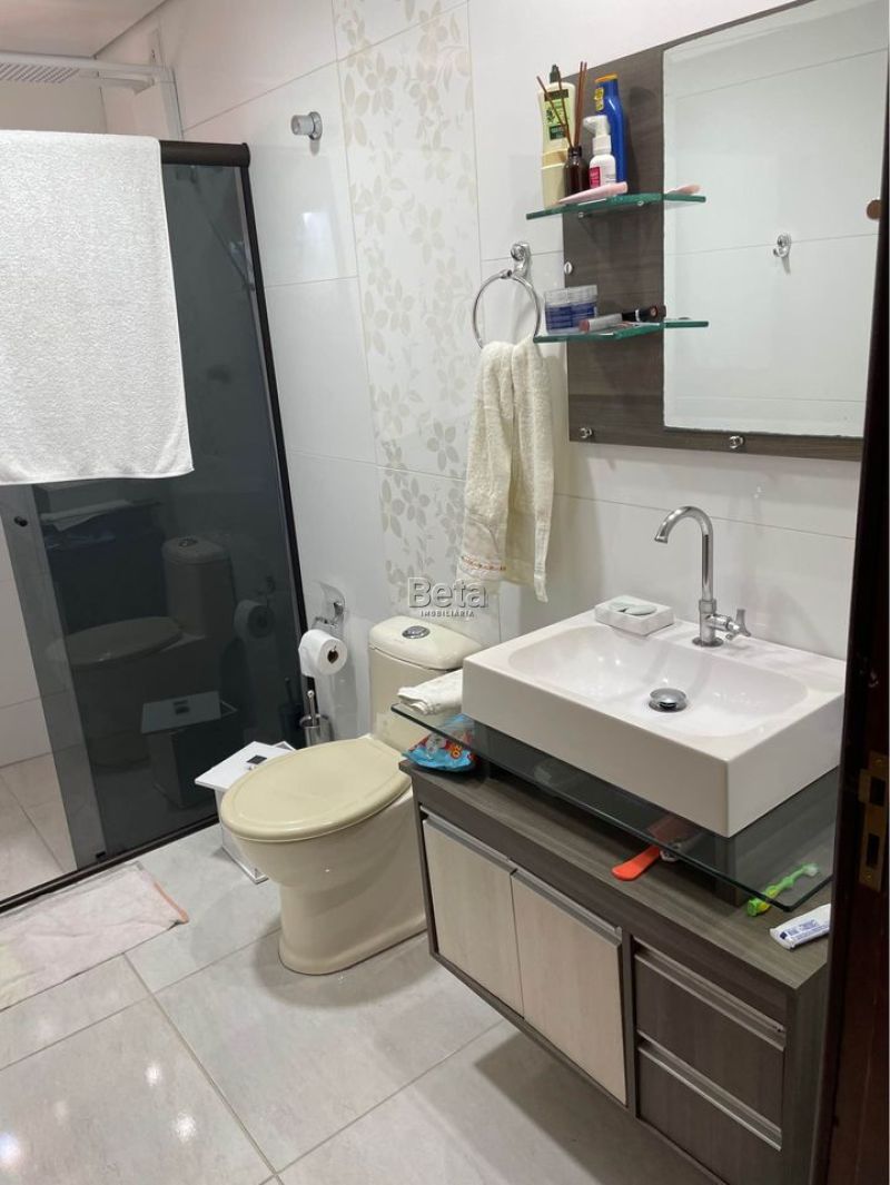 Casa 4 quartos  no bairro Vila Lenzi em Jaragua Do Sul