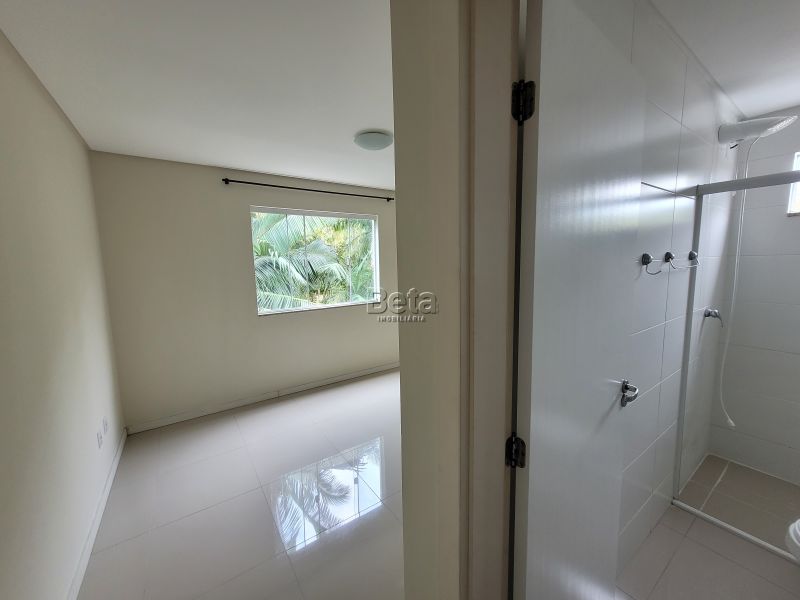 Apto para alugar no bairro CZERNIEWICZ