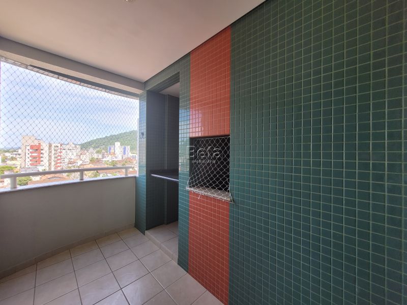 Apto para alugar no bairro CENTRO