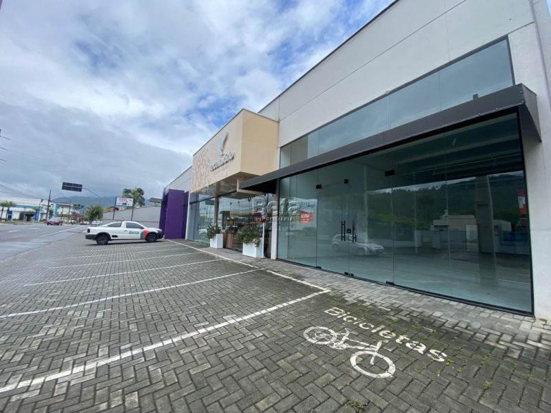 Sala no bairro Barra Do Rio Cerro em Jaragua Do Sul