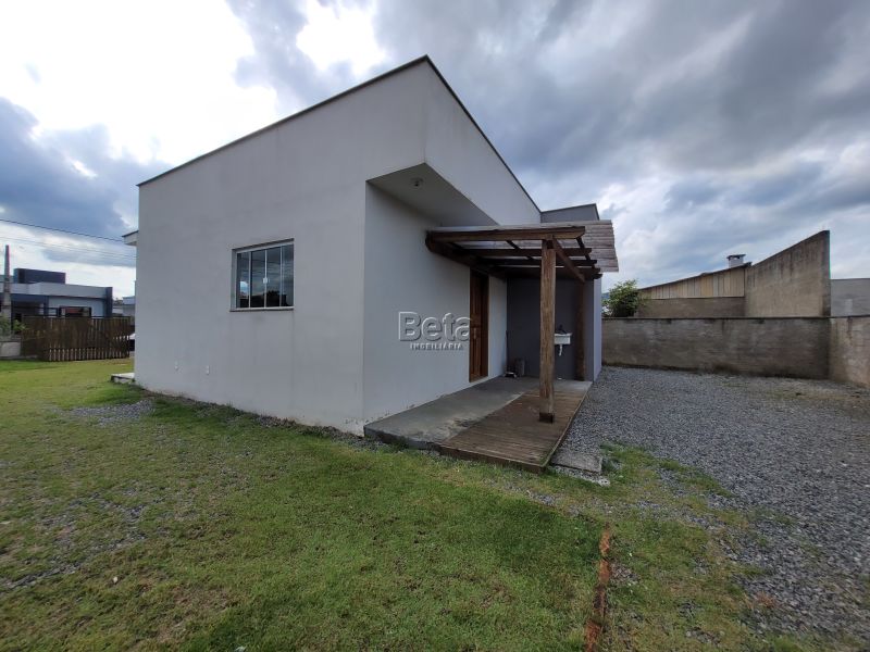 Casa para alugar no bairro TRES RIOS DO NORTE