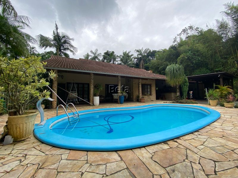 Casa para alugar no bairro BARRA DO RIO MOLHA