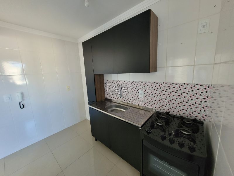 Apto para alugar no bairro RAU