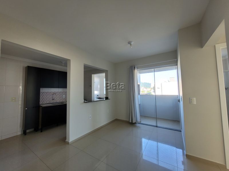 Apto para alugar no bairro RAU