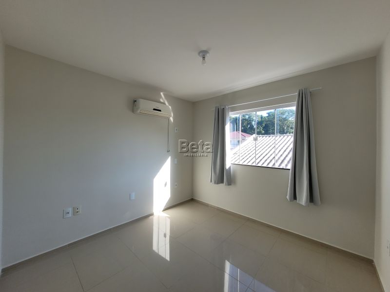 Apto para alugar no bairro RAU