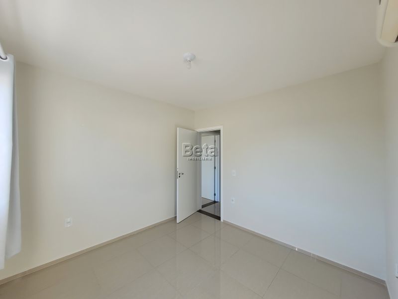Apto para alugar no bairro RAU