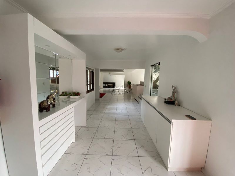 Casa 5 quartos  no bairro Ilha Da Figueira em Jaragua Do Sul