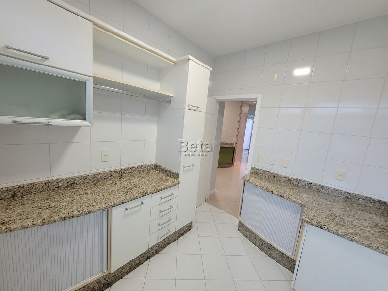 Casa para alugar no bairro CZERNIEWICZ