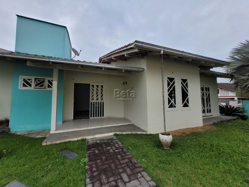 Casa 3 quartos  no bairro Amizade em Jaragua Do Sul