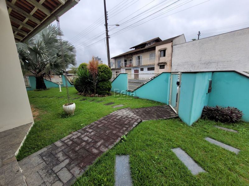 Casa 3 quartos  no bairro Amizade em Jaragua Do Sul