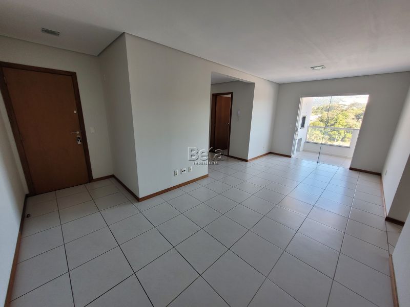 Apto para alugar no bairro VILA LENZI