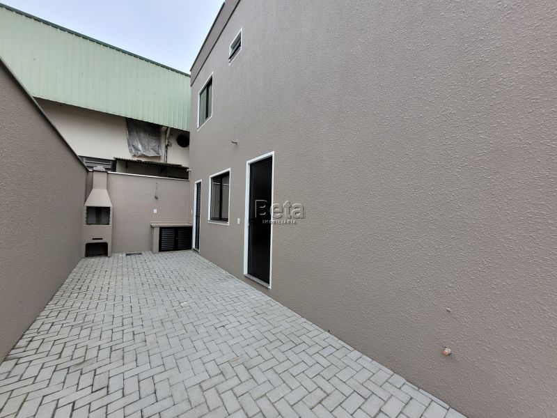 Casa para alugar no bairro VILA LENZI