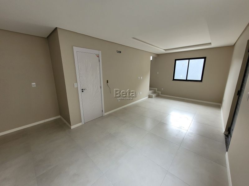 Casa para alugar no bairro VILA LENZI