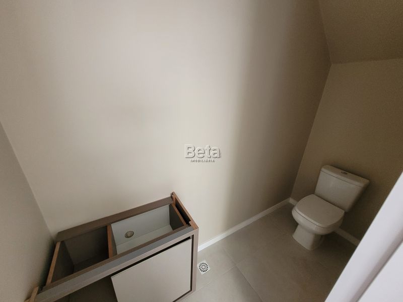 Casa para alugar no bairro VILA LENZI