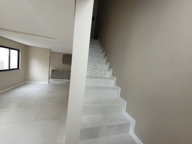 Casa para alugar no bairro VILA LENZI