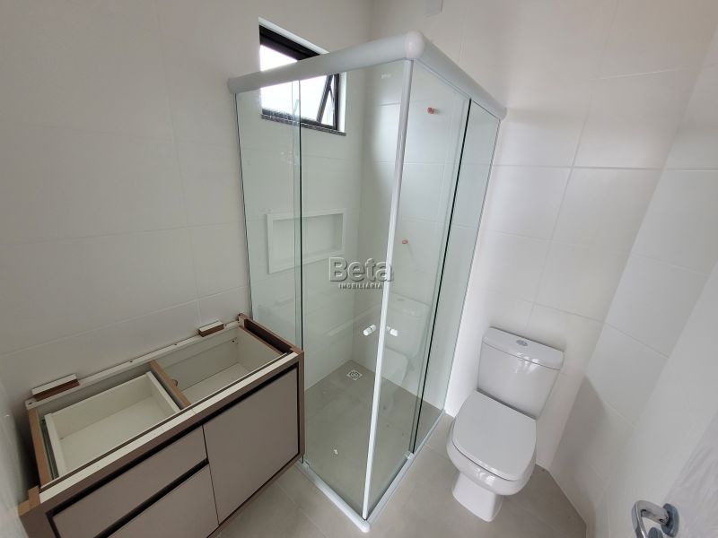 Casa para alugar no bairro VILA LENZI