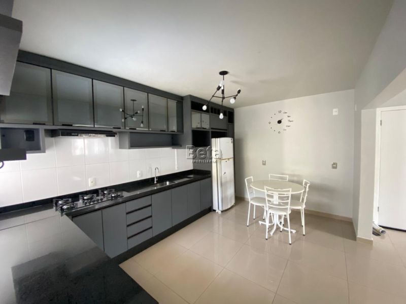 Apto para alugar no bairro CZERNIEWICZ