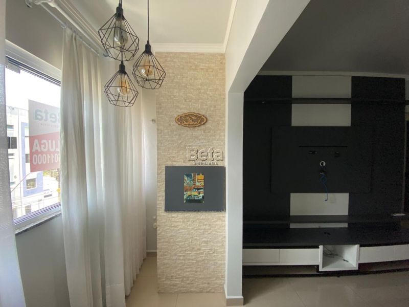 Apto para alugar no bairro CZERNIEWICZ