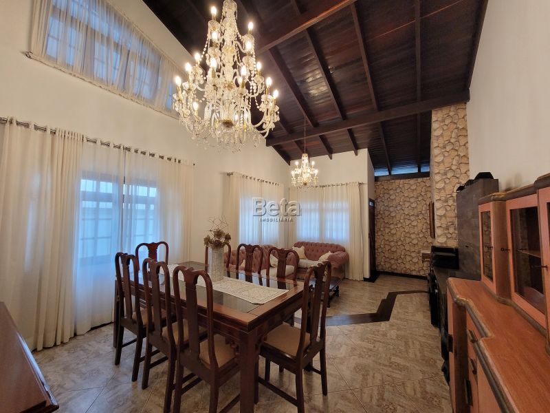 Casa 3 quartos  no bairro Barra Do Rio Cerro em Jaragua Do Sul