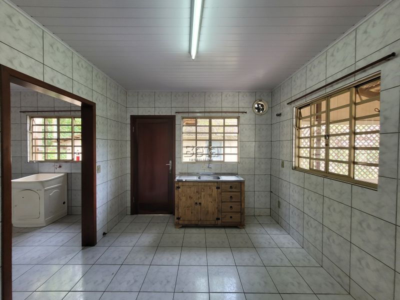 Casa para alugar no bairro BARRA DO RIO MOLHA