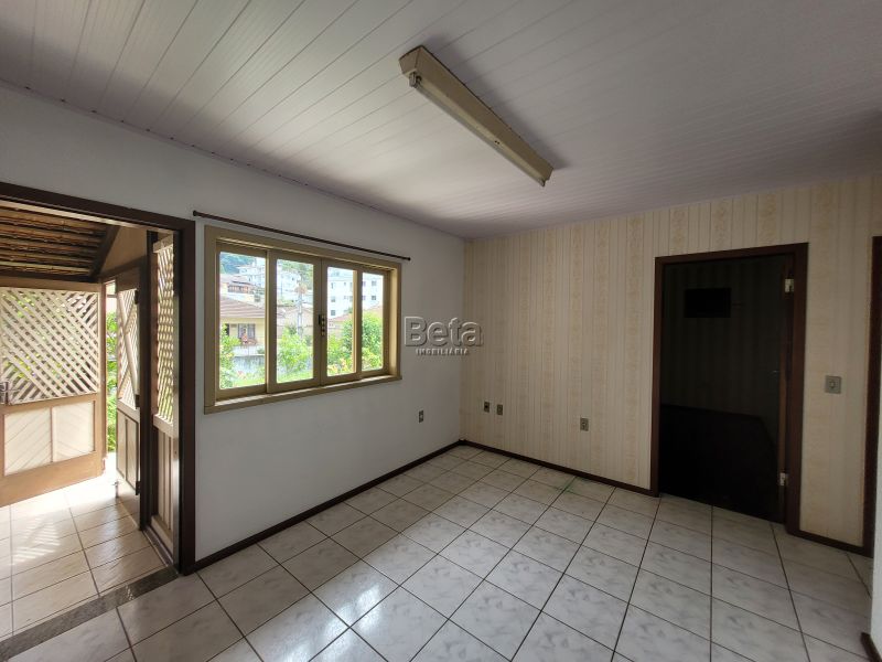 Casa para alugar no bairro BARRA DO RIO MOLHA