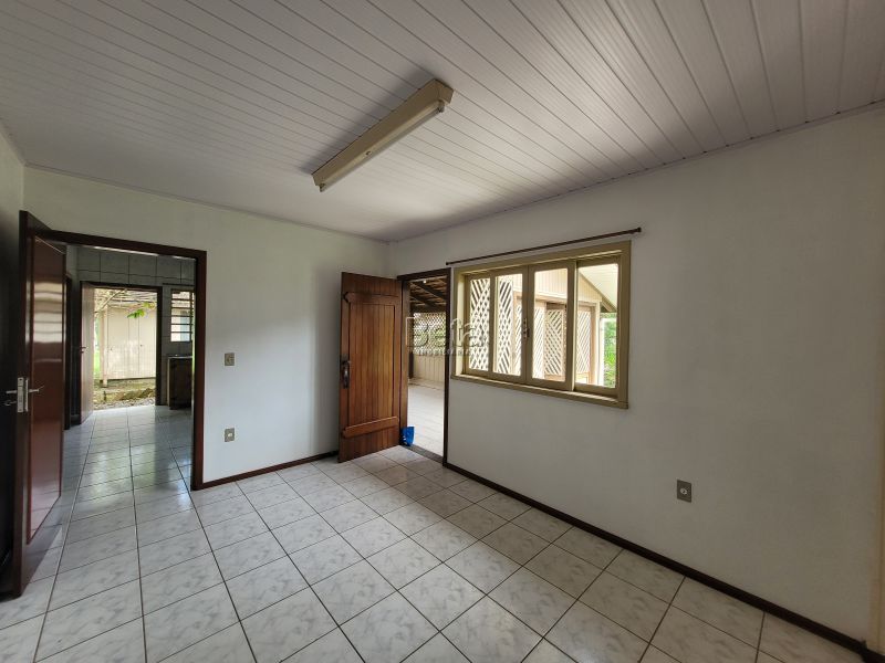 Casa para alugar no bairro BARRA DO RIO MOLHA