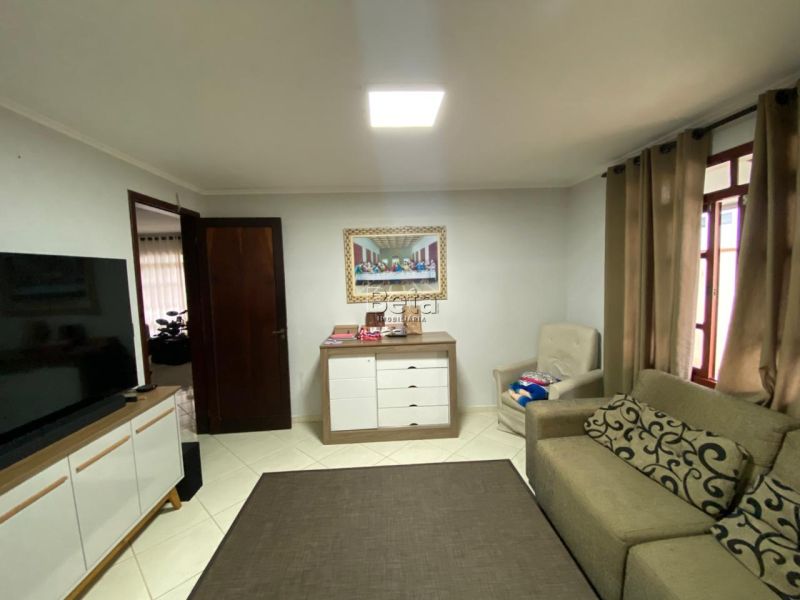 Casa 4 quartos  no bairro Agua Verde em Jaragua Do Sul