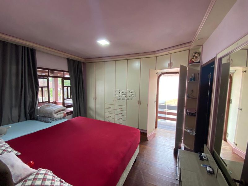 Casa 4 quartos  no bairro Agua Verde em Jaragua Do Sul