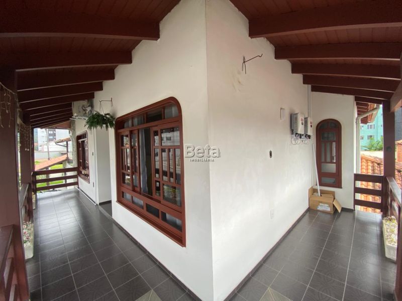 Casa 4 quartos  no bairro Agua Verde em Jaragua Do Sul