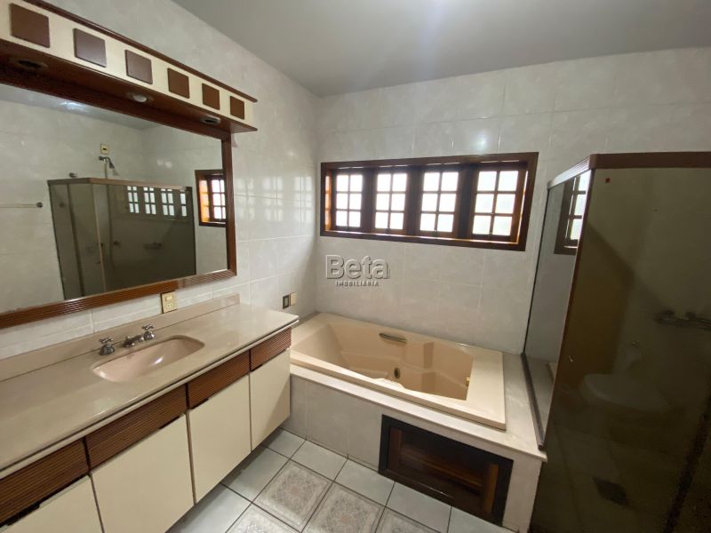 Casa para alugar no bairro CENTRO