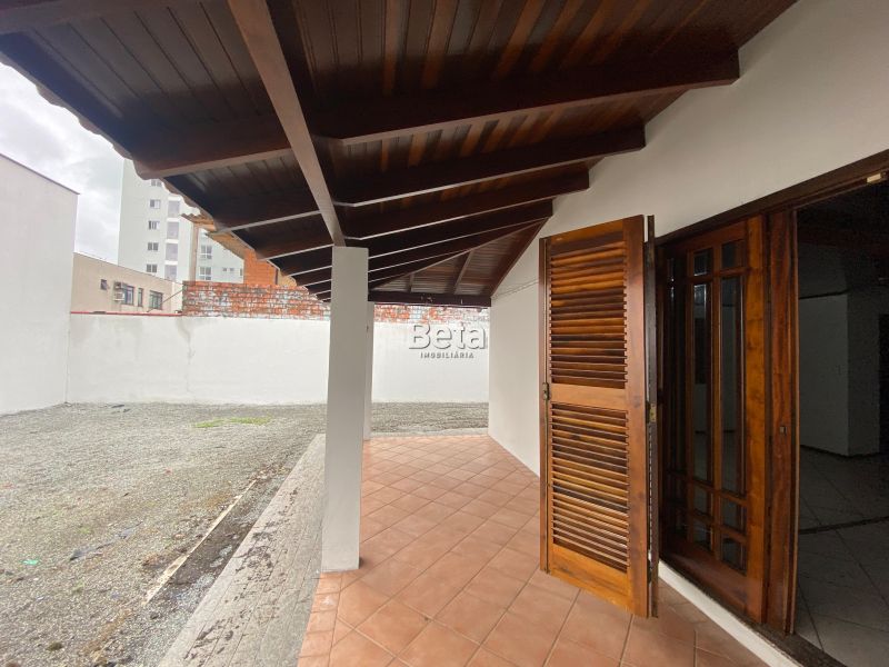 Casa para alugar no bairro CENTRO