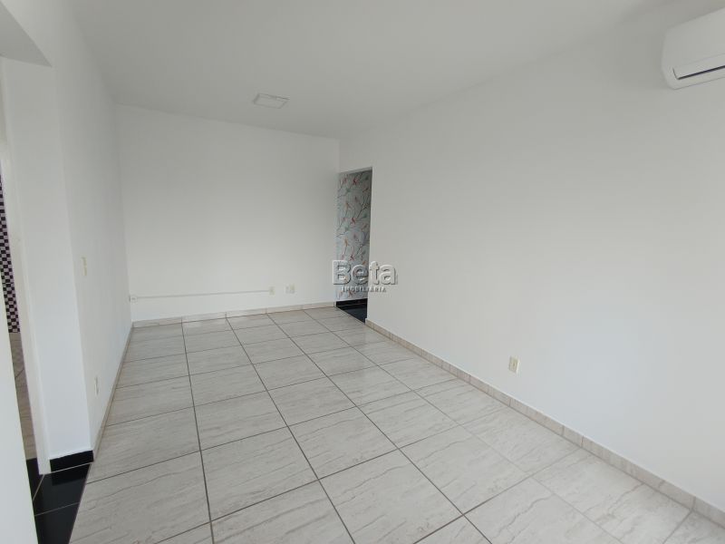 Apto para alugar no bairro AMIZADE