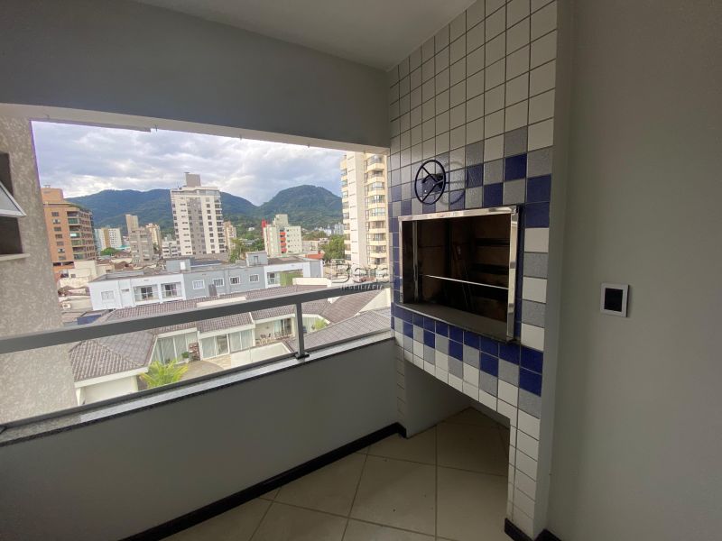 Apto para alugar no bairro CENTRO