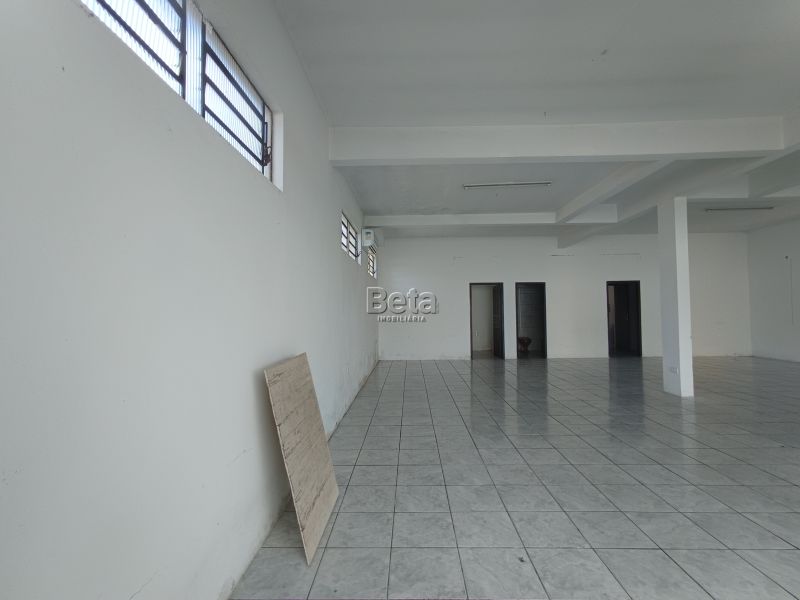 Sala para alugar no bairro ILHA DA FIGUEIRA