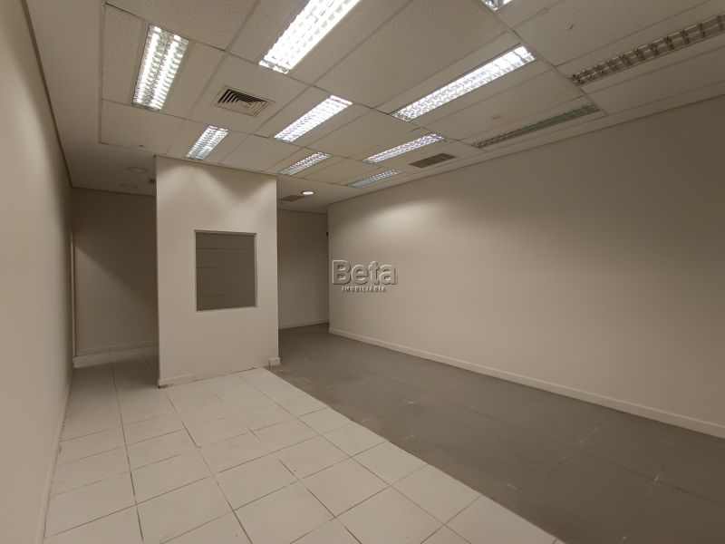 Sala no bairro Centro em Jaragua Do Sul