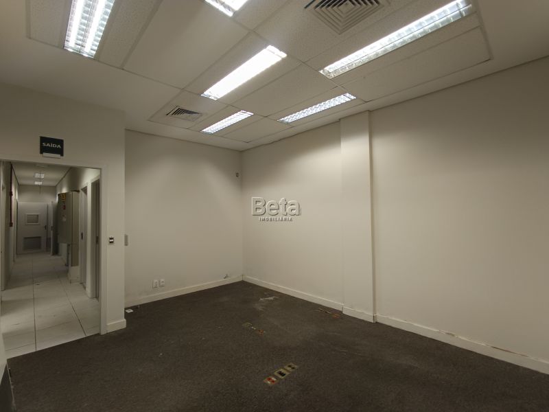 Sala no bairro Centro em Jaragua Do Sul