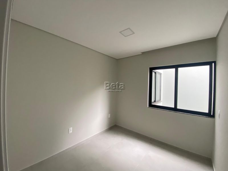 Casa para alugar no bairro CZERNIEWICZ