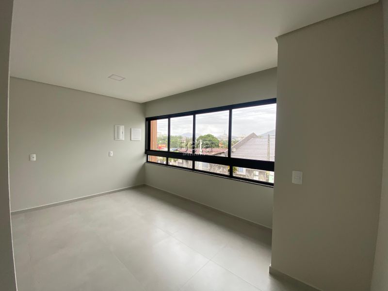 Casa para alugar no bairro CZERNIEWICZ